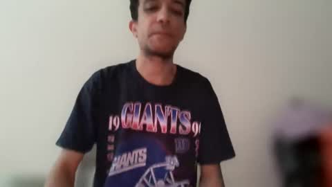 lost job just trying to pay the rent help out if ya can thanks online show from July 8, 10:14 pm
