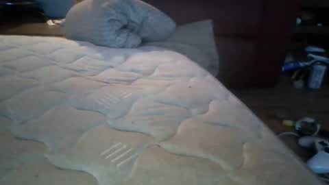 jearnold44 online show from June 18, 1:49 am