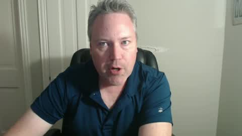 JE online show from June 12, 1:01 am