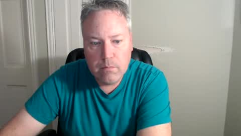 JE online show from August 4, 7:44 pm