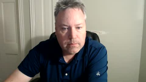 JE online show from August 5, 5:44 pm