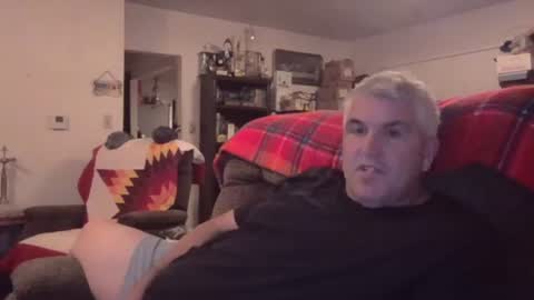 dadbody71 online show from May 4, 3:01 am