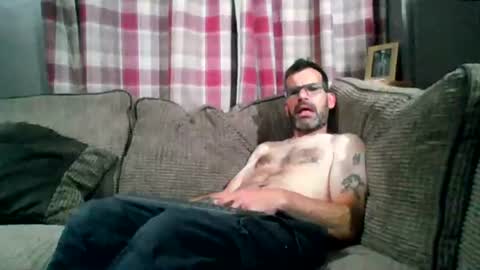 jediknight2 online show from July 12, 8:37 pm