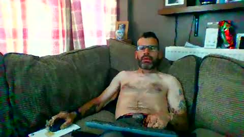 jediknight2 online show from August 2, 10:33 am