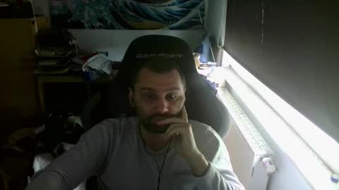 you may know me lol online show from March 28, 12:01 pm