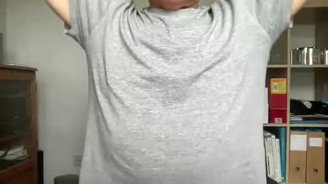 Sensual Jeeves online show from June 8, 11:16 am
