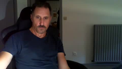 jef74700 online show from August 10, 11:22 am