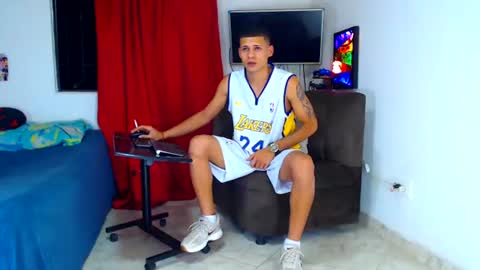 jeffer21_hot online show from August 14, 4:38 am