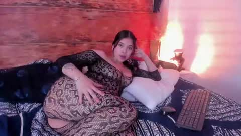 Jen Castro online show from August 6, 9:25 pm