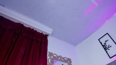 jenifer_lux online show from August 3, 2:35 pm