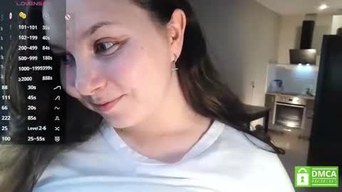 Jen online show from August 10, 6:59 am