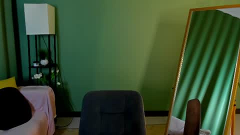 Jenna online show from August 7, 7:30 am