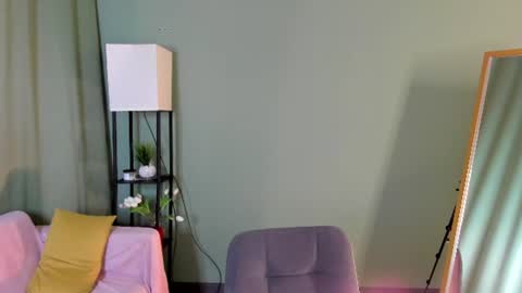 Jenna online show from August 9, 9:32 am