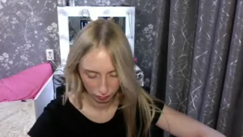 Jenna online show from June 25, 10:40 am