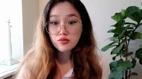 JENNA online show from August 3, 5:25 am