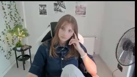 Karla online show from August 15, 12:20 pm