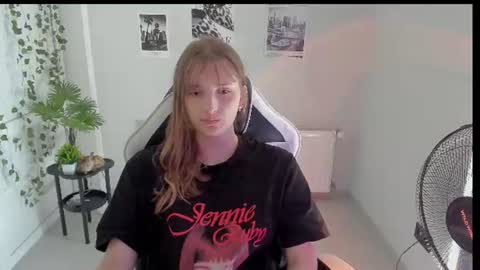 Karla online show from August 16, 7:12 am