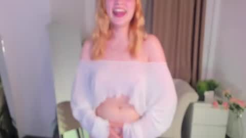 jennifer_shy_ online show from July 25, 5:17 pm