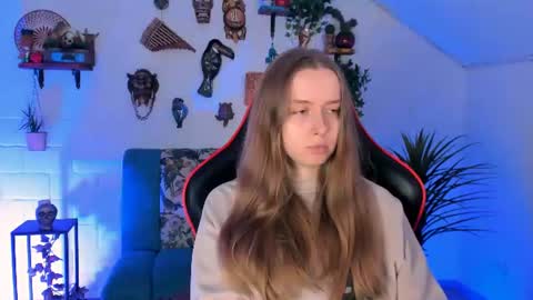 Jennifer online show from June 23, 5:58 pm