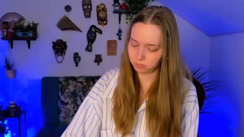 Jennifer online show from July 3, 2:41 pm