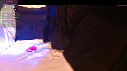  JENNY  online show from March 31, 4:53 am