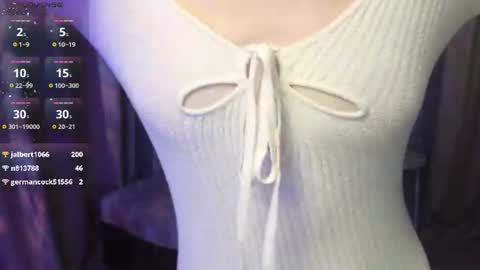 jenny_bunny_ online show from August 15, 3:43 am