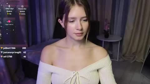 jenny_bunny_ online show from August 15, 5:55 am