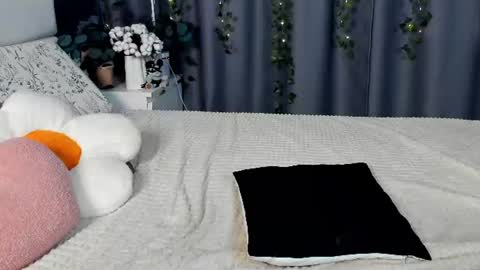 Jennt online show from July 21, 6:06 am