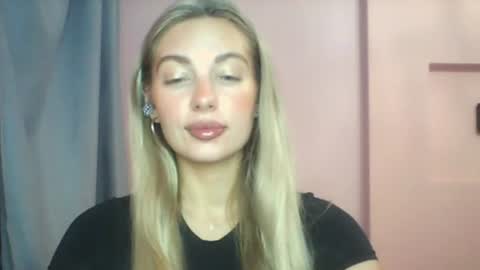 Sheron flame online show from August 11, 1:02 pm