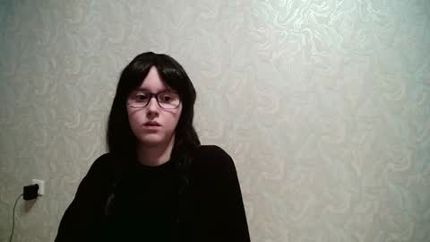 JennyOlset online show from February 18, 9:06 am
