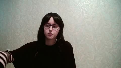 JennyOlset online show from May 20, 4:13 am