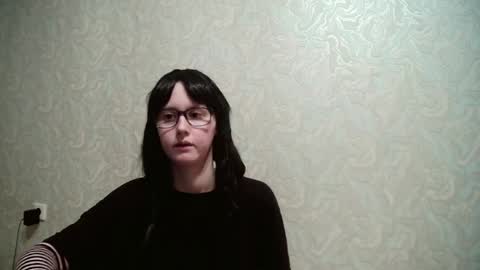 JennyOlset online show from June 24, 3:14 pm