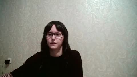 JennyOlset online show from July 1, 2:56 am