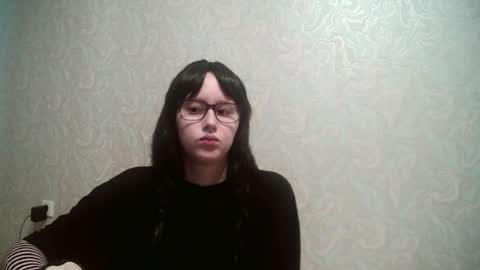 JennyOlset online show from July 11, 1:55 am