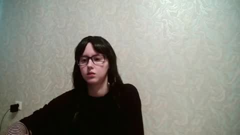 JennyOlset online show from August 10, 4:25 am