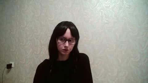 JennyOlset online show from August 13, 4:04 am
