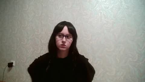 JennyOlset online show from August 17, 4:39 am