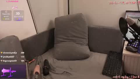 Jenny online show from August 13, 1:30 am