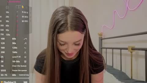Jenny online show from August 13, 9:40 pm