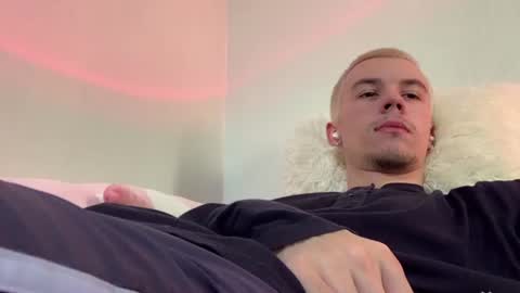 jeremy1scott online show from August 14, 7:45 am