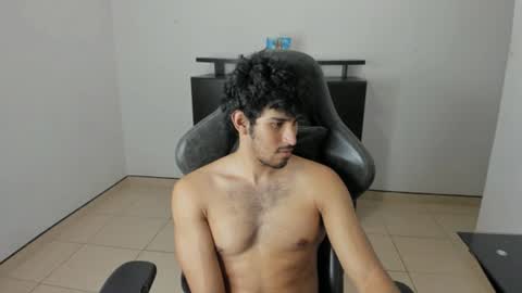jeremy_colton_hot online show from August 8, 10:37 am