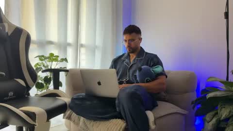 Jeremy online show from August 14, 11:36 am