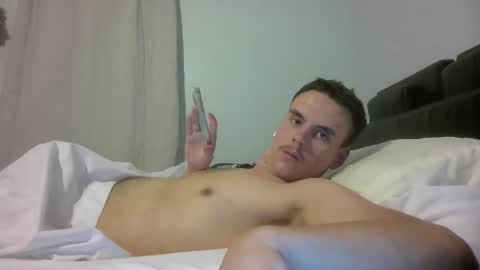 jerkjon1692 online show from April 18, 6:05 am