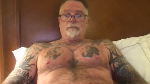 jerkoffking1904 online show from April 3, 2:41 am