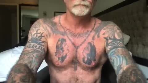jerkoffking1904 online show from April 21, 7:28 pm