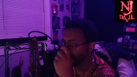 Jerzey2k2 aka the Alpha online show from July 12, 3:35 am