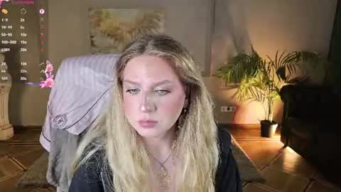 jes_solar online show from August 8, 4:34 am