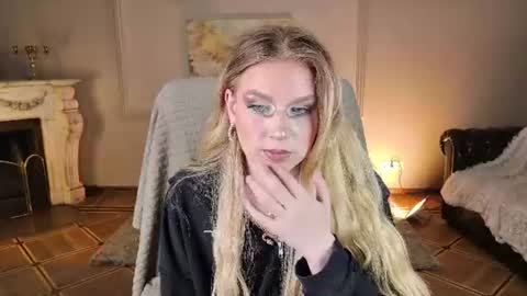 jes_solar online show from August 9, 2:56 am