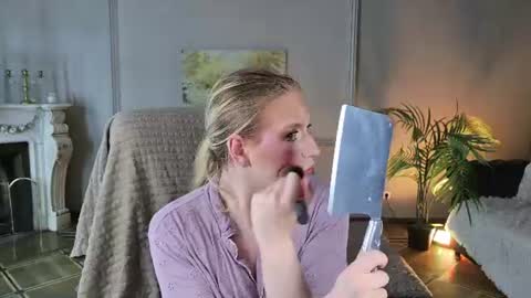 jes_solar online show from August 13, 10:24 pm