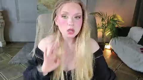 jes_solar online show from August 14, 3:10 am